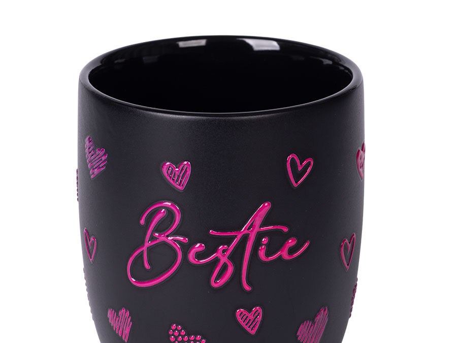 Olivia Tasse mit Dekor